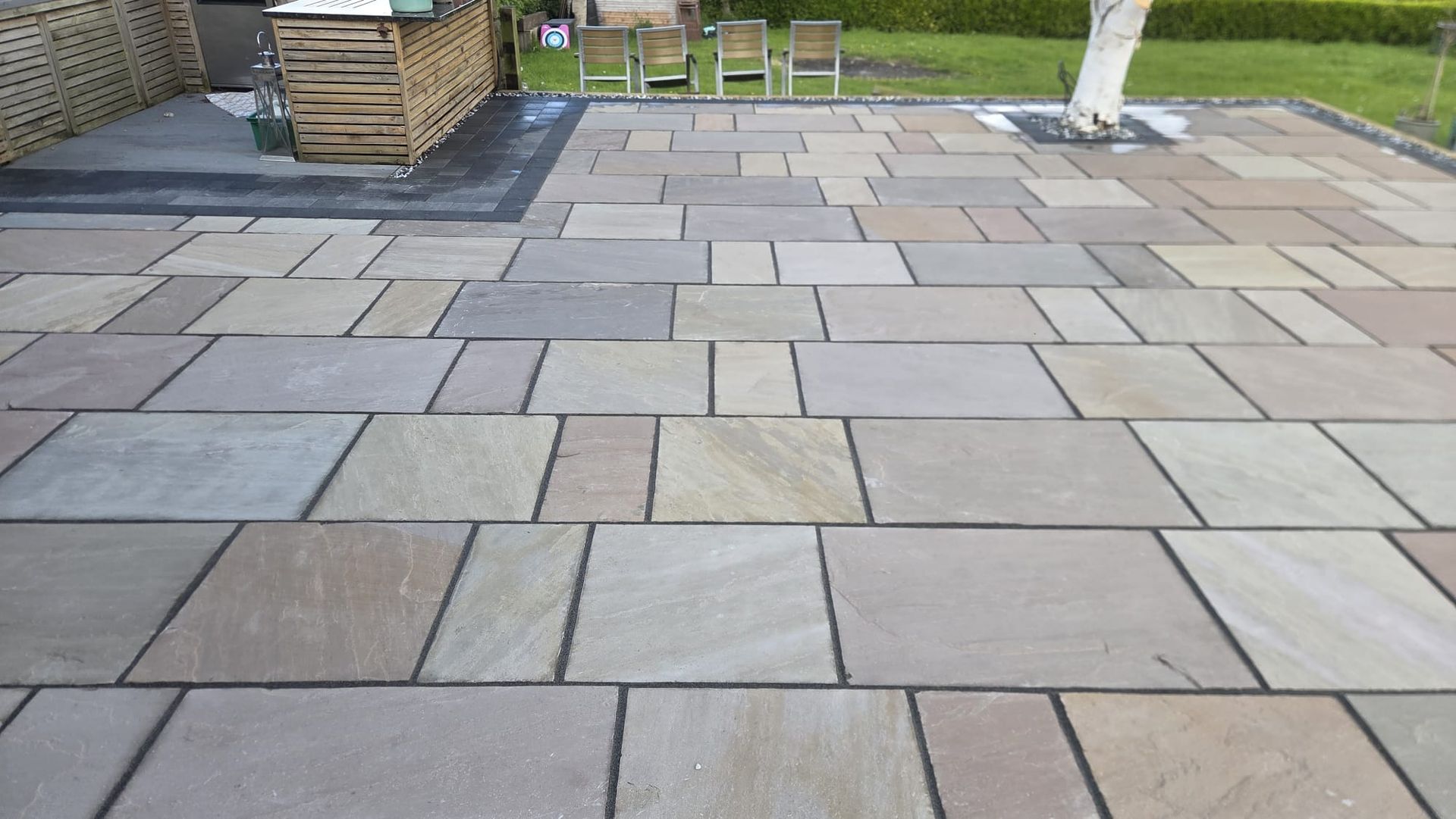 Raj Blend patio with Positano outdoor kitchen surround in Burley in Wharfedale