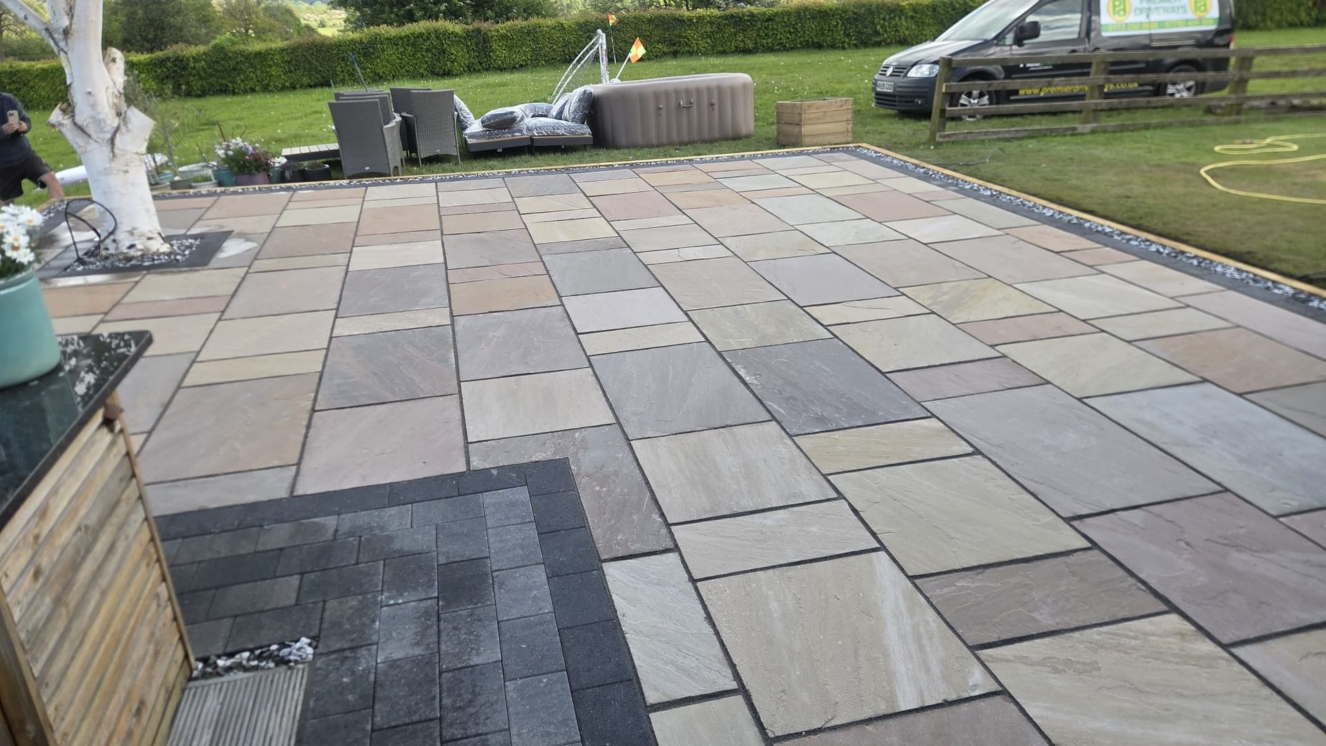 Raj Blend patio with Positano outdoor kitchen surround in Burley in Wharfedale