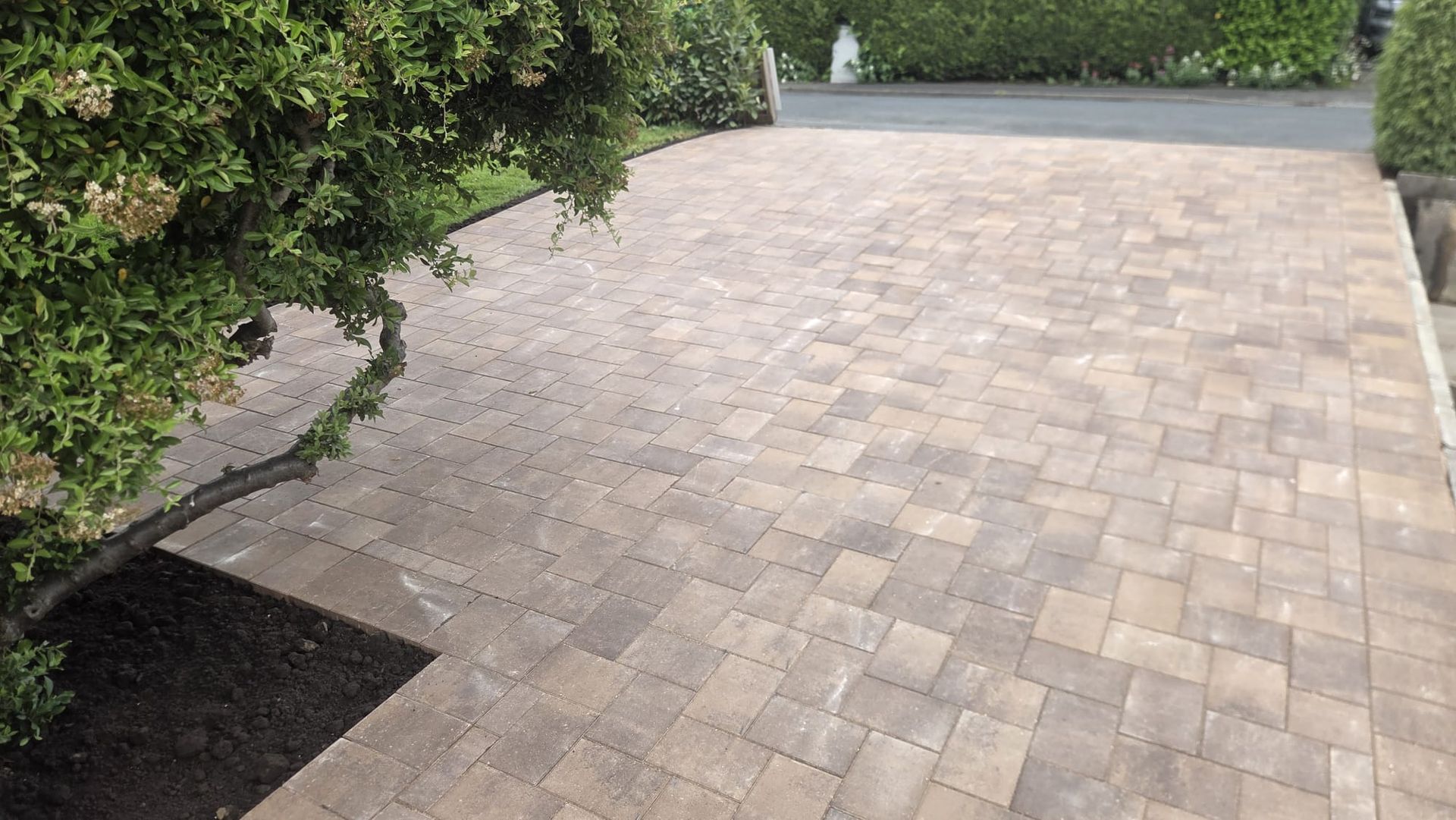 Completed grey block paving driveway in Burley in Wharfedale