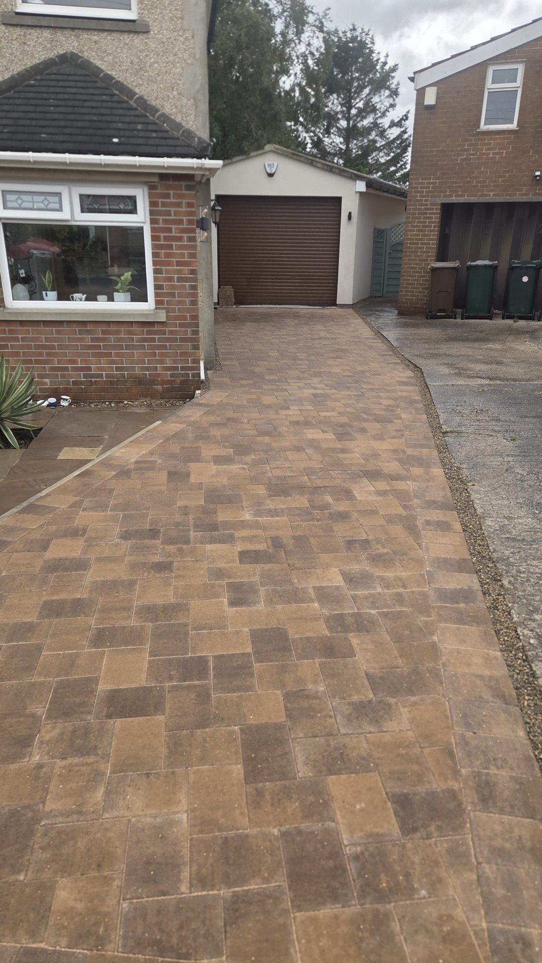 Plaspave Positano Peakstone driveway in Eldwick