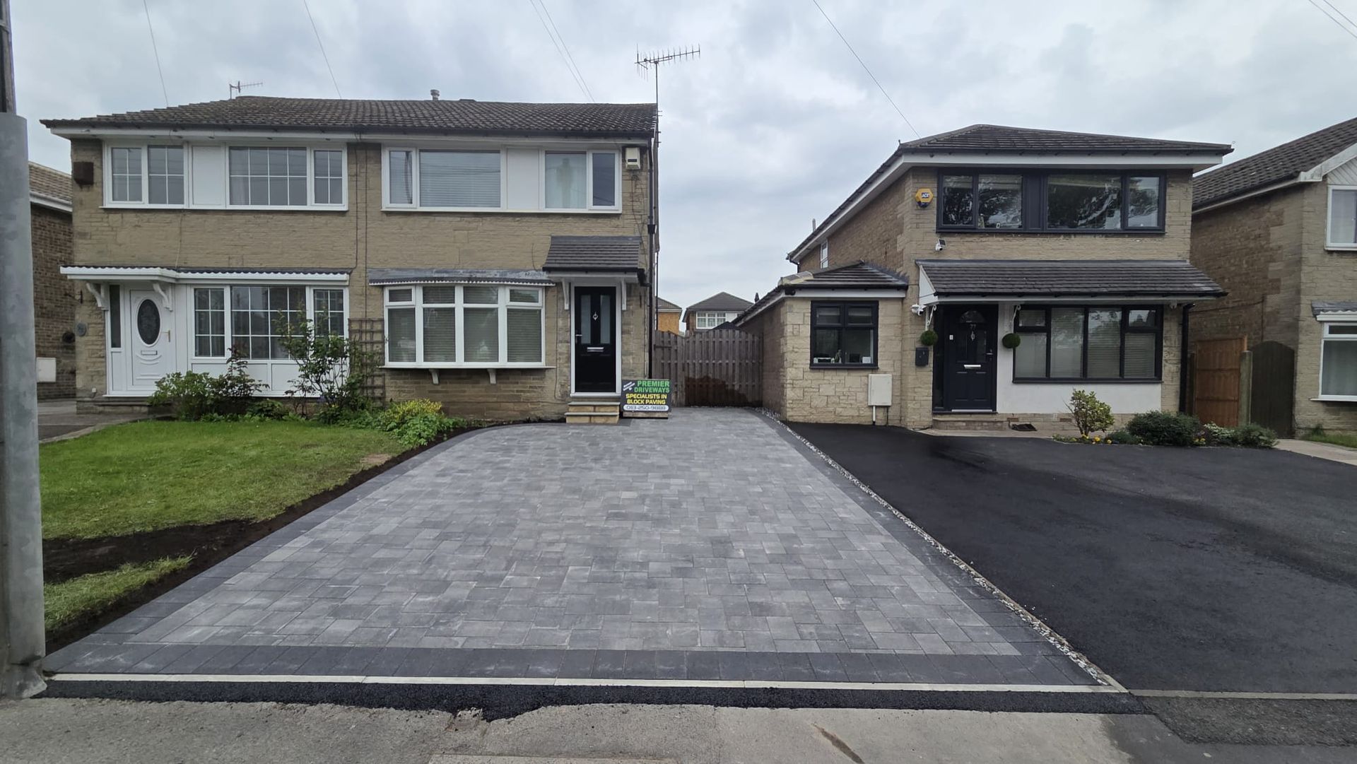 Positano Granite driveway with Charcoal border in Calverley